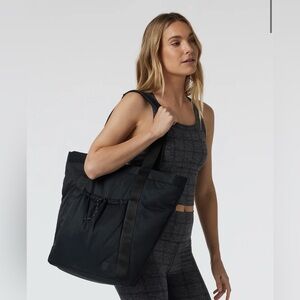 NEW Vuori All Around Tote Bag * Black